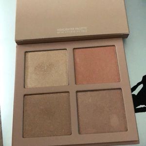 KKW highlighter palette 2